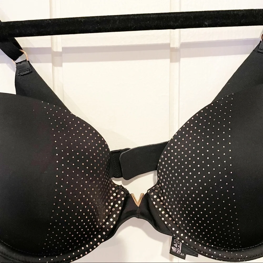 Victoria's Secret Black and Gold Lined Demi 32C Bra